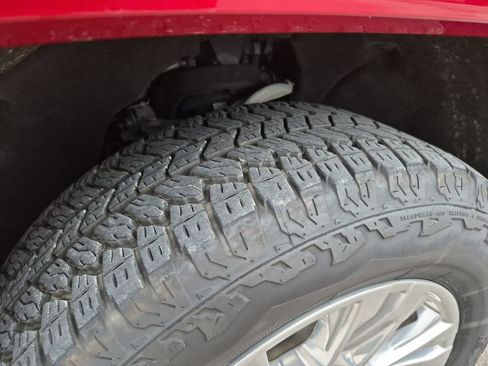 Used 2024 GMC Sierra 1500 Denali AWD/4WD image 19