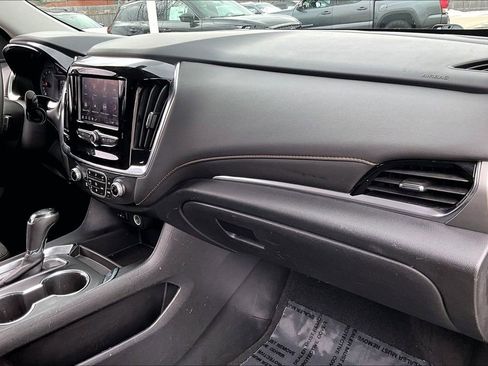 Used 2020 Chevrolet Traverse LS image 24