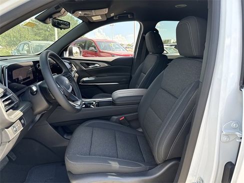 New 2026 Chevrolet Traverse LT w/ Driver Confidence Package image 22