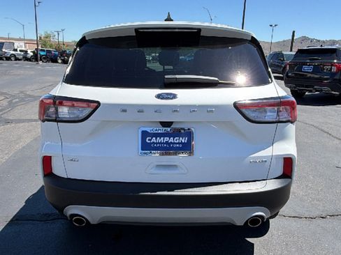Used 2022 Ford Escape SE w/ Convenience Package AWD/4WD image 4