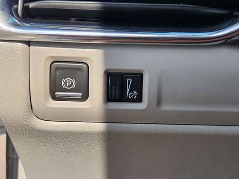 Used 2023 Cadillac XT4 Luxury FWD image 21