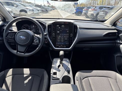 Used 2025 Subaru Crosstrek 2.0i Premium image 9