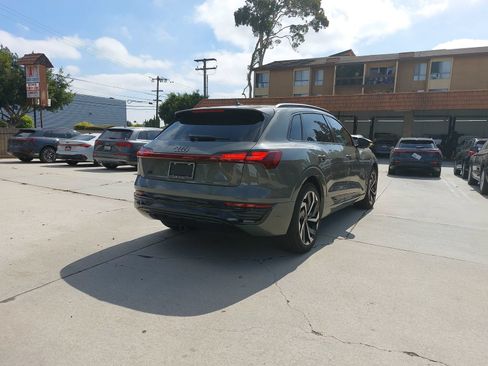 Used 2024 Audi Q8 e-tron Premium Plus w/ Prestige Package AWD/4WD image 3