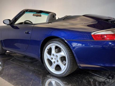 Used 2002 Porsche 911 Cabriolet image 22