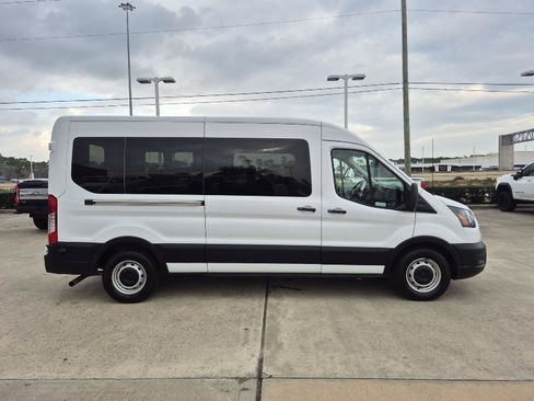 Certified 2024 Ford Transit 350 XL image 5