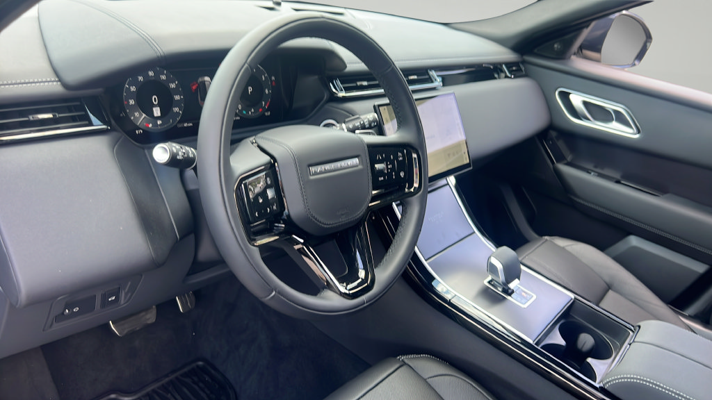 New 2026 Land Rover Range Rover Velar Belgravia AWD/4WD image 4