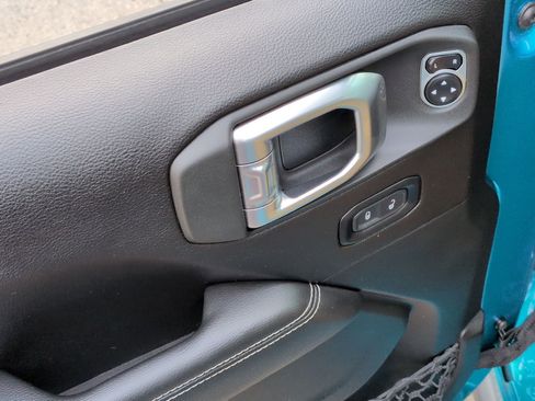 Used 2019 Jeep Wrangler Unlimited Rubicon image 15