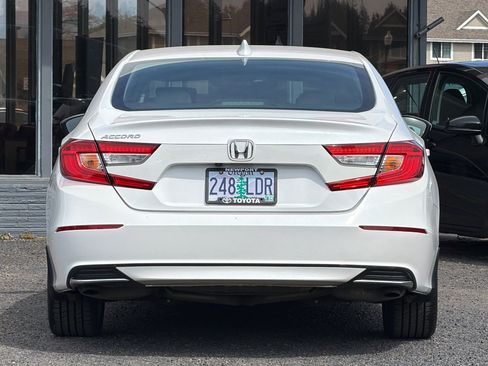 Used 2018 Honda Accord LX image 5