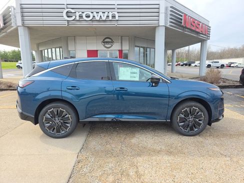 New 2026 Nissan Murano Platinum image 2