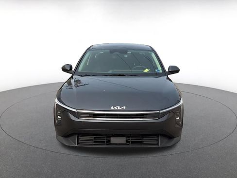 Used 2025 Kia K4 FWD image 3