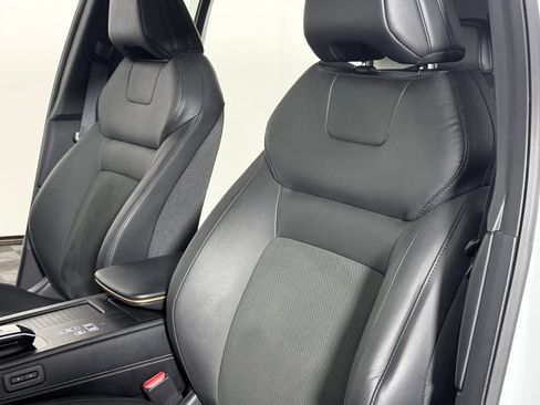 Certified 2024 Nissan Ariya FWD image 24