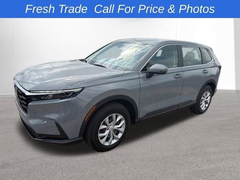 Used 2023 Honda CR-V LX image 1