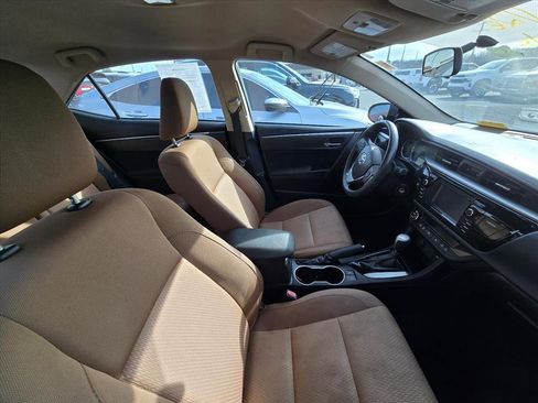 Used 2016 Toyota Corolla L image 3