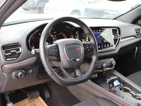 Used 2024 Dodge Durango R/T w/ Blacktop Package image 11