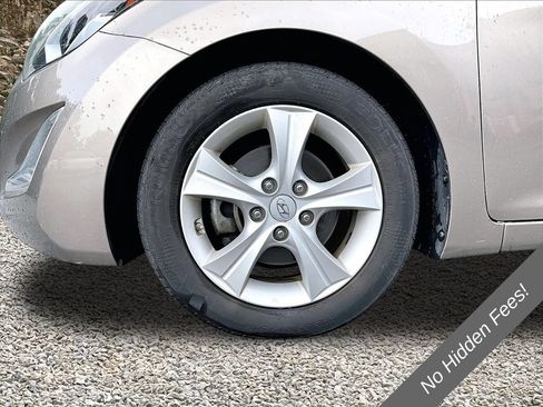 Used 2016 Hyundai Elantra Value Edition FWD image 8
