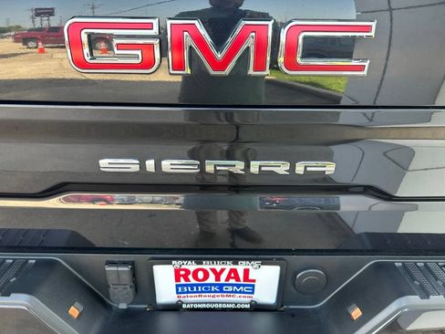 Used 2026 GMC Sierra 1500 AT4 w/ AT4 Premium Package AWD/4WD image 30