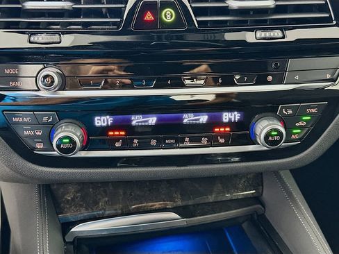 Certified 2023 BMW 530e xDrive w/ M Sport Package image 16