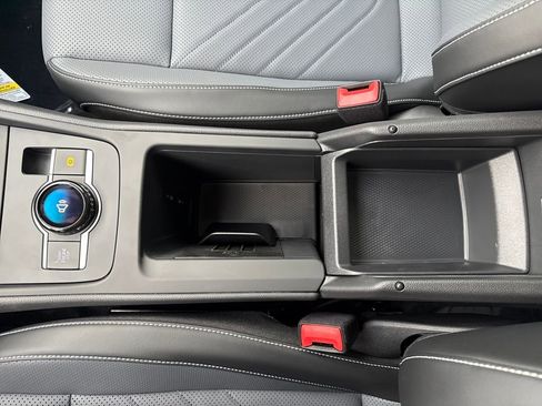 New 2026 Volkswagen Tiguan SE image 18