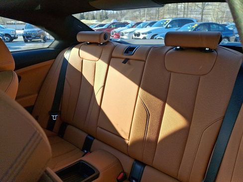 Used 2025 BMW 230i xDrive Coupe w/ Premium Package image 10