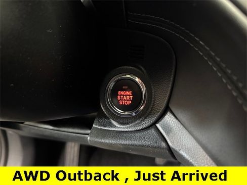 Used 2022 Subaru Outback Premium image 21