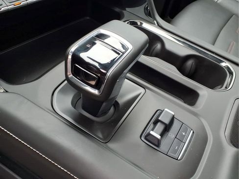 Used 2024 GMC Sierra 1500 AT4X w/ AT4X AEV Edition AWD/4WD image 12
