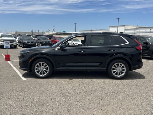 Used 2024 Honda CR-V EX-L image 2