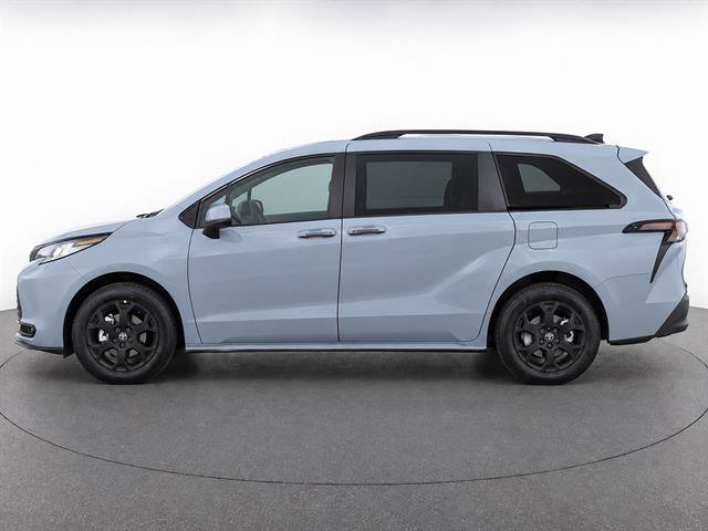 New 2026 Toyota Sienna XLE Woodland Edition AWD/4WD image 7