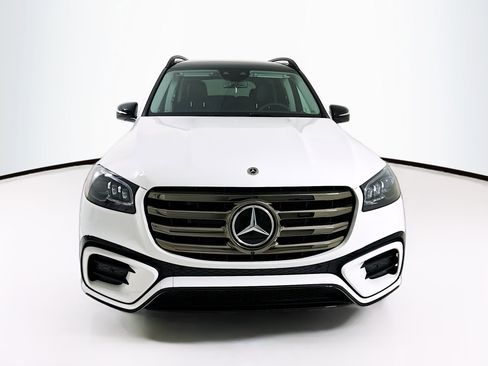 New 2026 Mercedes-Benz GLS 450 4MATIC image 2