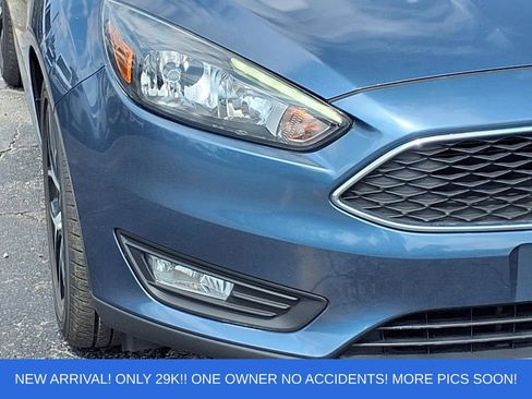 Certified 2018 Ford Focus SEL w/ Cold Weather Package FWD image 30
