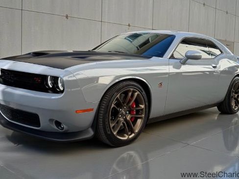 Used 2021 Dodge Challenger R/T Scat Pack w/ Dynamics Package image 2
