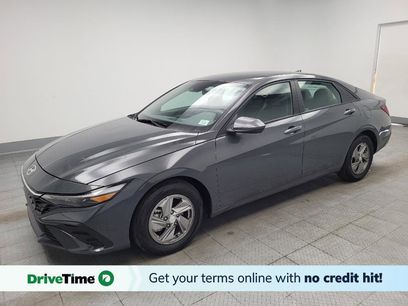 Used 2025 Hyundai Elantra SE