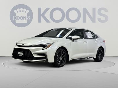 Used 2024 Toyota Corolla SE w/ SE Convenience Package