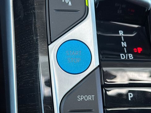 Used 2023 BMW i4 eDrive40 w/ Premium Package RWD image 30
