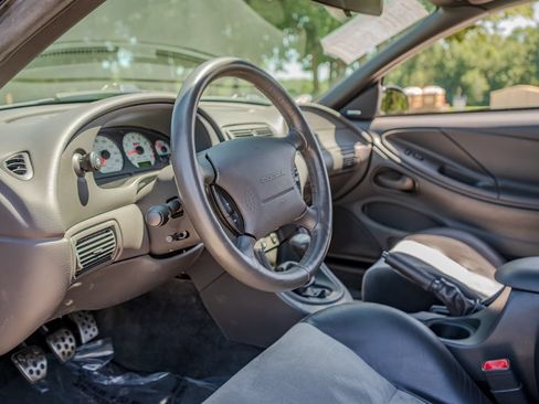 Used 2003 Ford Mustang Cobra RWD image 17