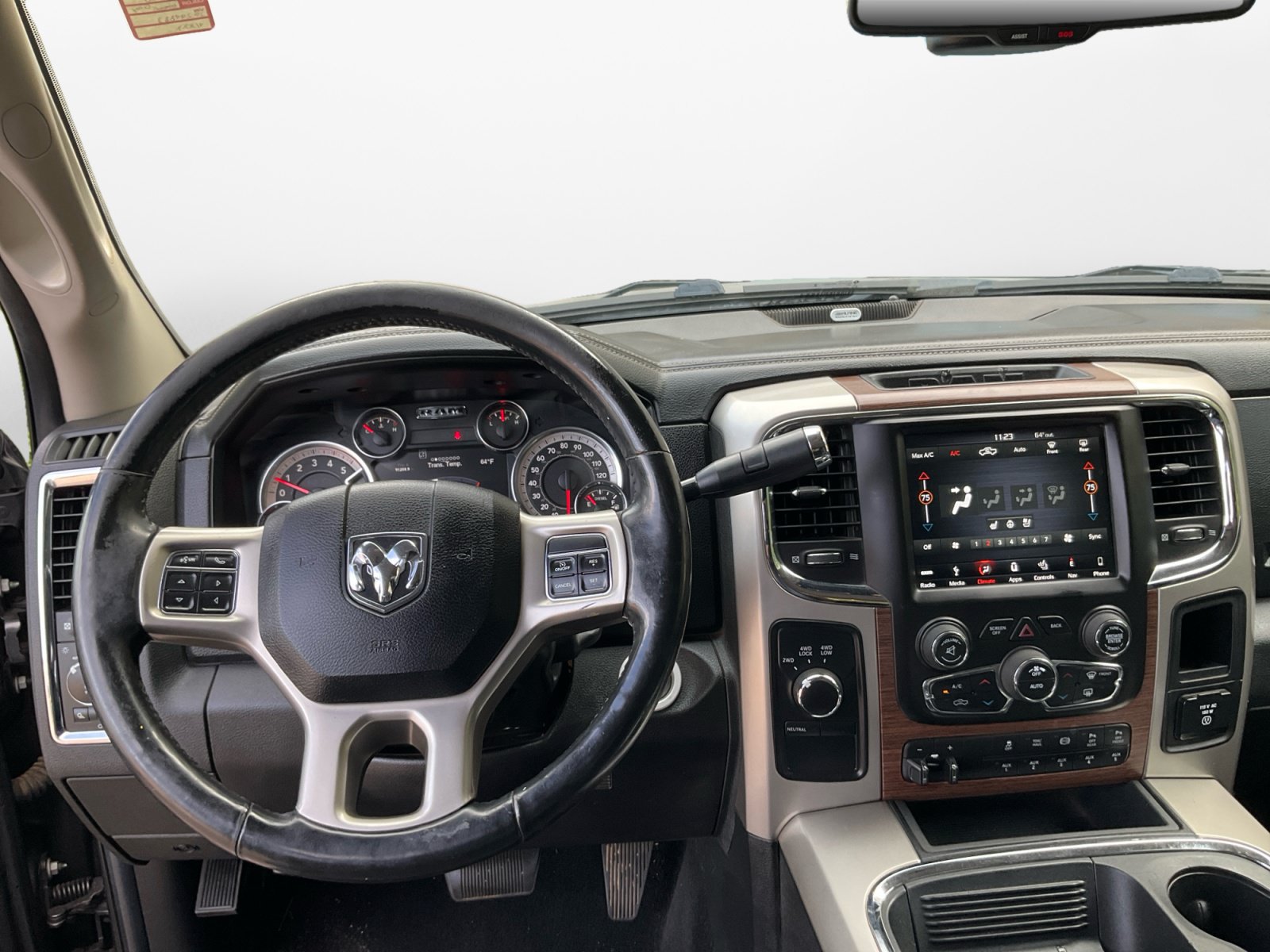 Used 2018 RAM 3500 Laramie AWD/4WD image 11