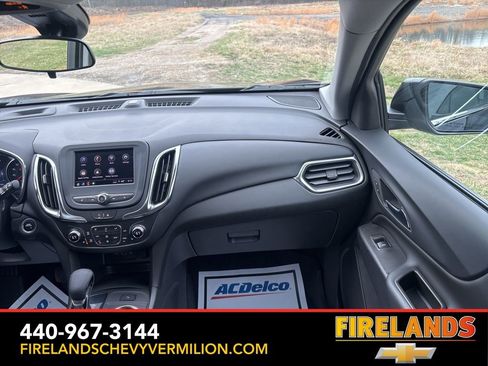 Certified 2024 Chevrolet Equinox LT image 30