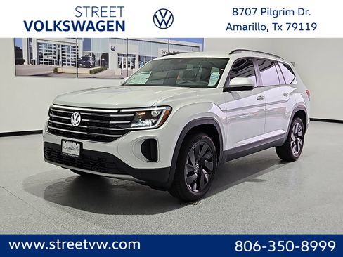 New 2026 Volkswagen Atlas SE FWD image 1