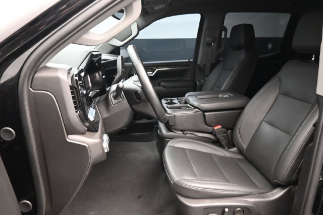 Used 2024 GMC Sierra 1500 SLT AWD/4WD image 18