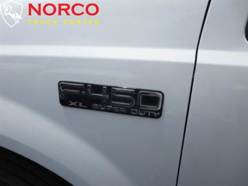 Used 2004 Ford F450 XL image 7
