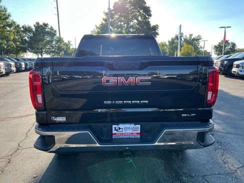 Used 2025 GMC Sierra 1500 SLT AWD/4WD image 8