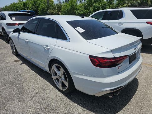 Used 2021 Audi S4 Premium Plus w/ Premium Plus Package AWD/4WD image 3