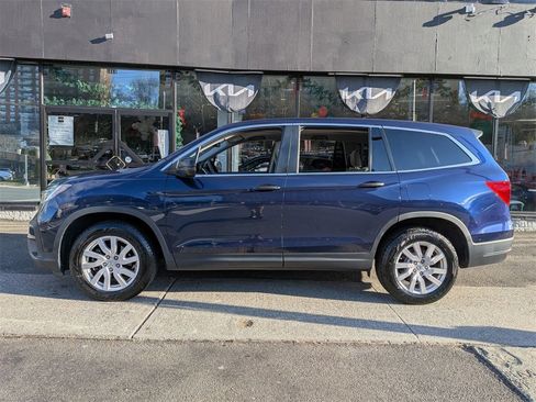 Used 2019 Honda Pilot LX image 9