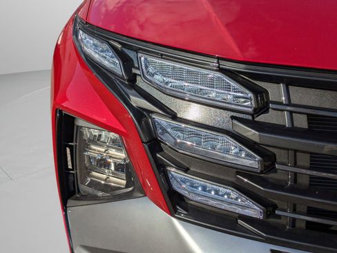 Certified 2025 Hyundai Tucson SEL image 10