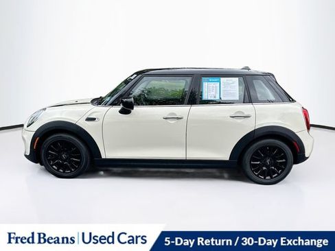 Used 2021 MINI Cooper 4-Door Hardtop FWD image 5