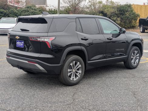 New 2026 Chevrolet Equinox LT w/ Safety and Technology Package image 4