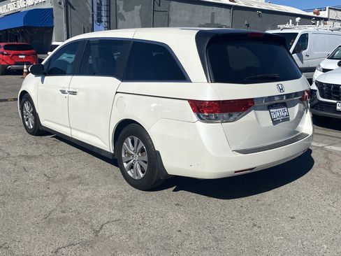 Used 2017 Honda Odyssey SE image 8