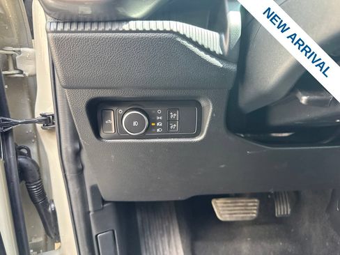 Used 2025 Ford Ranger XLT w/ Trailer Tow Package AWD/4WD image 19
