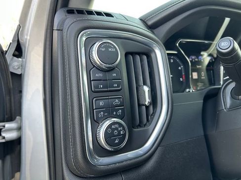 Used 2023 GMC Sierra 2500 Denali AWD/4WD image 22