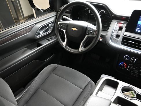 Used 2023 Chevrolet Tahoe 4WD w/ Remote Keyless Entry Package image 24