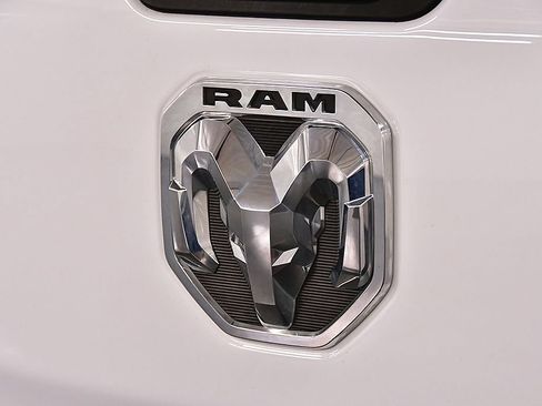 Used 2023 RAM 1500 Big Horn AWD/4WD image 12